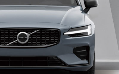 V60 Ultimate B4 Dark Edition